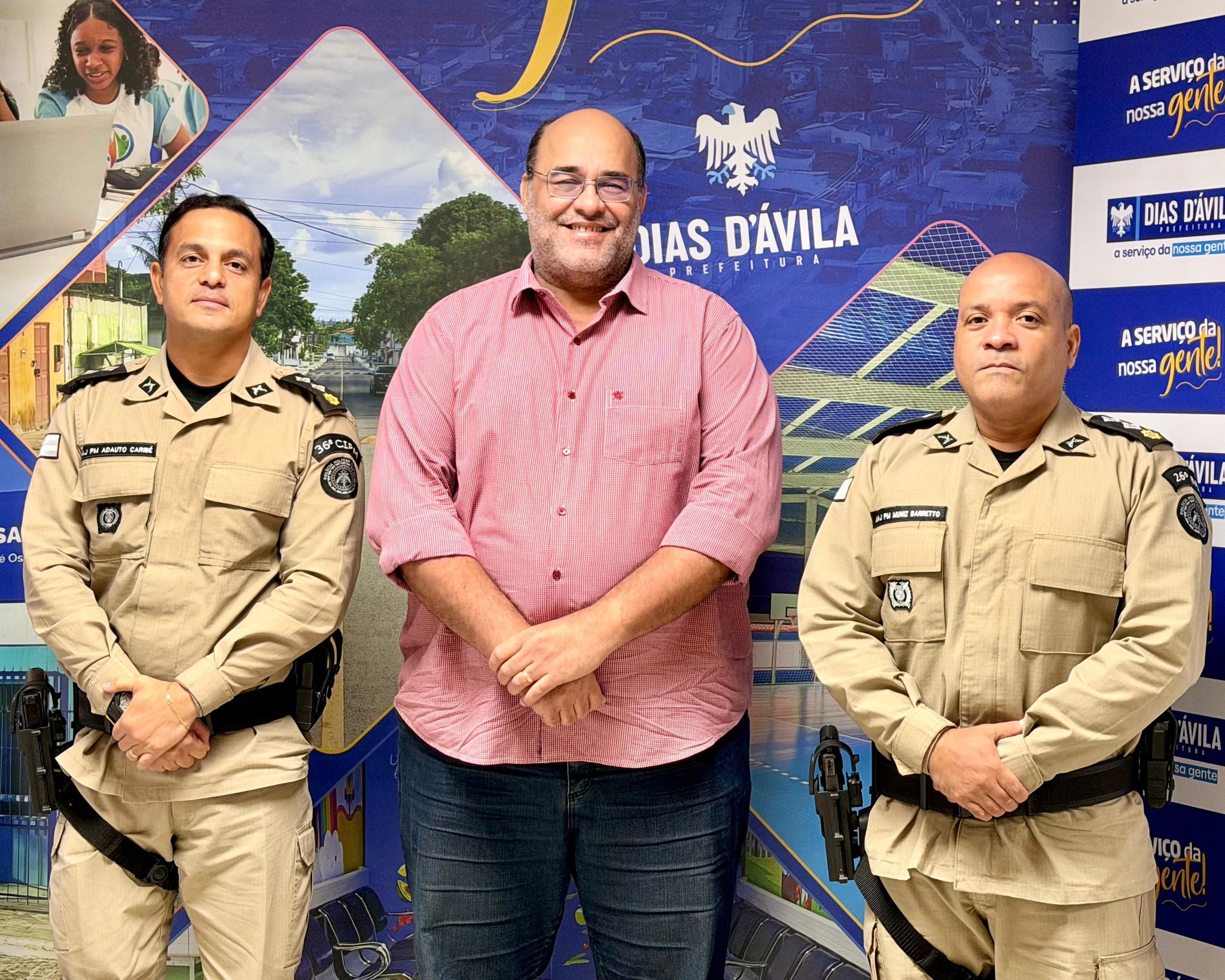 TROCA DE COMANDOS DA PM EM DIAS D'ÁVILA: MAJOR UBIRATAN ASSUME A 36ª CIA INDEPENDENTE